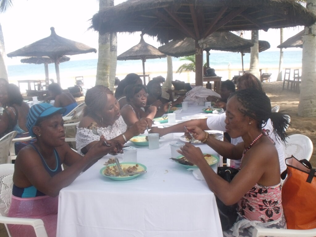 Sortie du personnel de l&rsquo;école