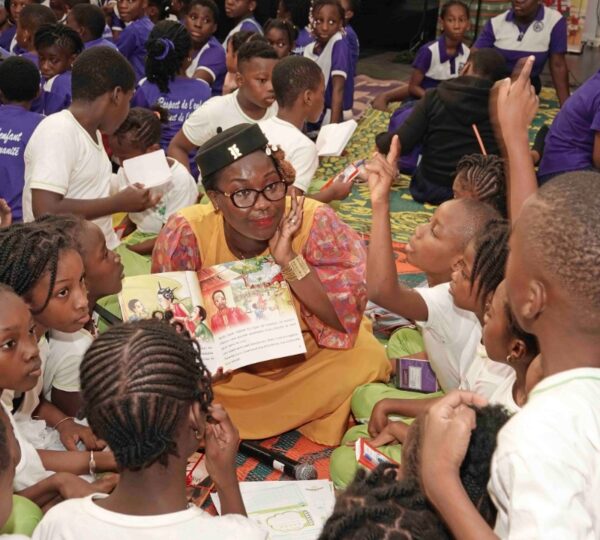 Les élèves de 6è au SALON DU LIVRE POUR ENFANTS ET ADOLESCENTS